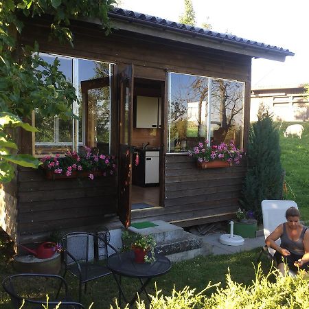 Bed and Breakfast S'Husli Embrach Zewnętrze zdjęcie